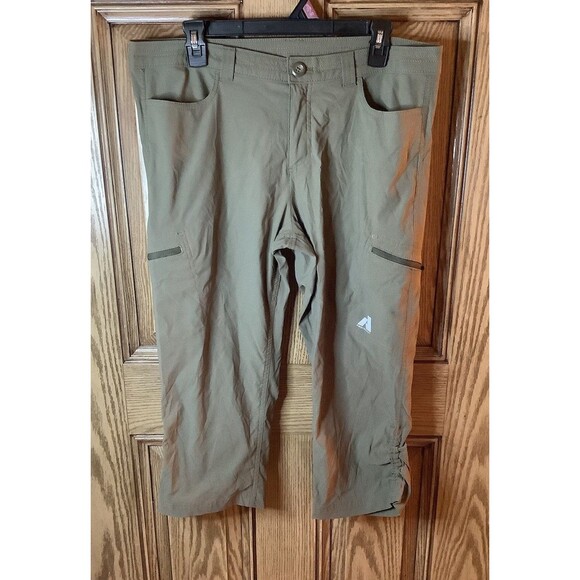 Eddie Bauer First Ascent Pants Womens 12 Outdoor Hiking Capri Lightweight Zip - Picture 1 of 7